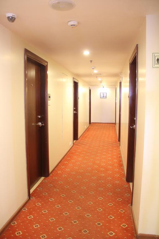 The Aures Hotel Аурангабад Екстериор снимка